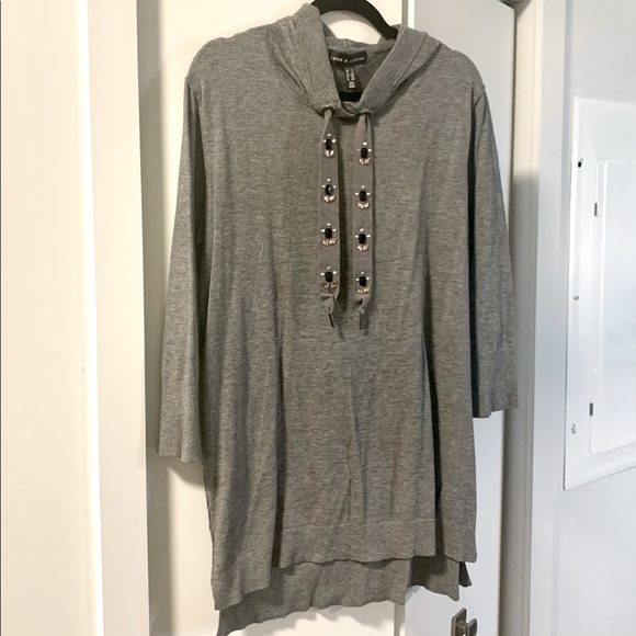 Love & Legend embellished hoodie sweater - Picture 4 of 4